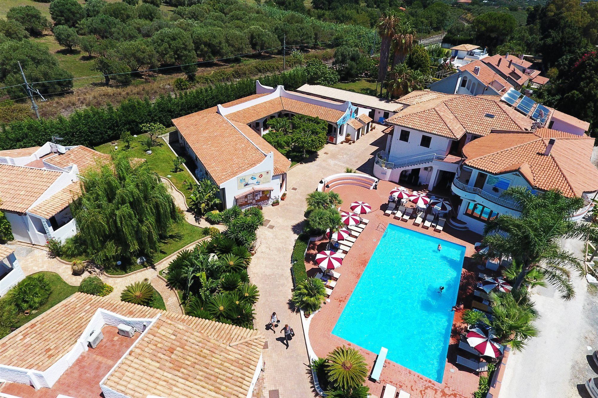 Baia Del Capo Hotel Рикади Екстериор снимка
